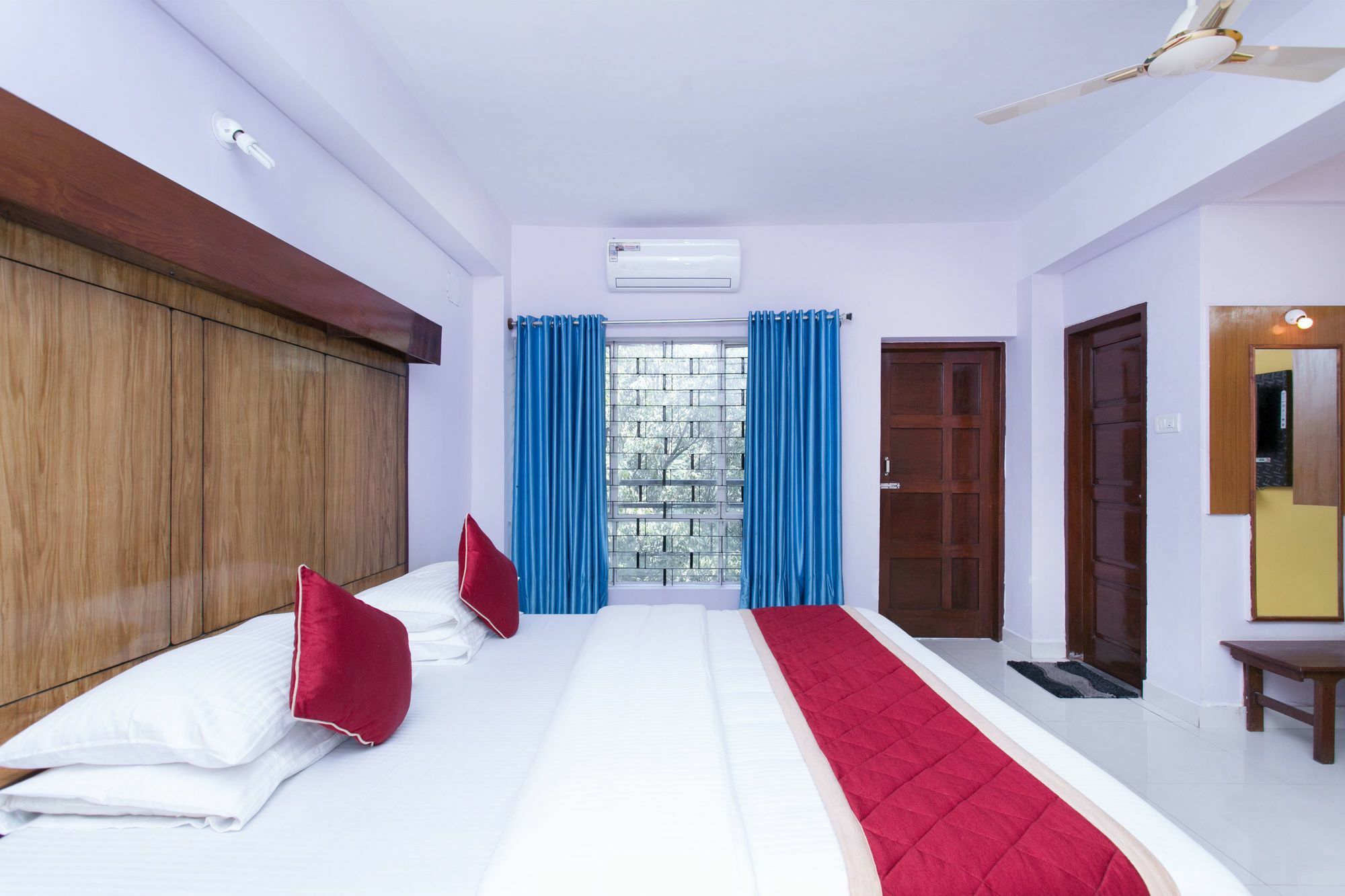 Oyo Flagship 10332 Sai Orchid Hotel Bangalore Exterior photo